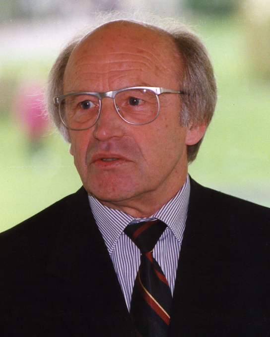 Dr. Dr. Horst Poller 1993
